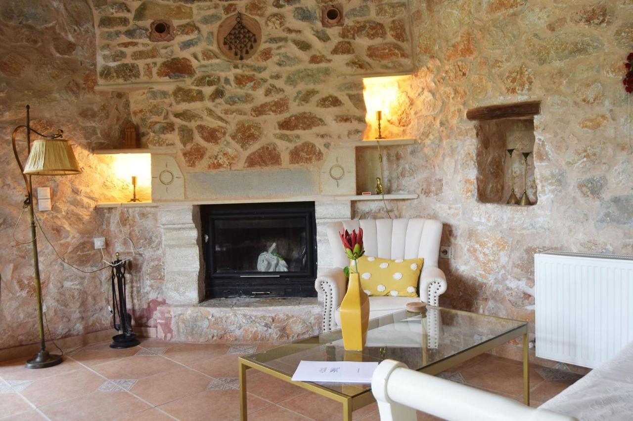 Stone Built Villa Galatia, Poolside & Perfect View Karés Exterior foto